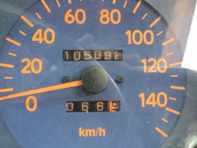 日野レンジャーアームロール中型（4t）[写真32]