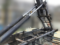 日野レンジャーアームロール中型（4t）[写真09]