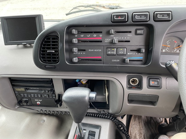 トヨタコースター福祉車両[写真13]