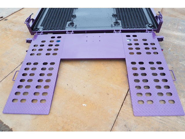 三菱ふそうキャンターセーフティローダー小型（2t・3t）[写真13]