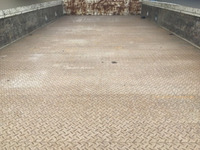 日野レンジャーユニック4段増トン（6t・8t）[写真08]