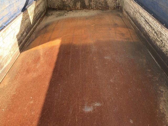 いすゞエルフダンプ小型（2t・3t）[写真12]