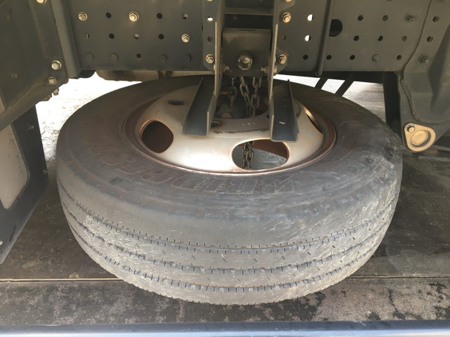 三菱ふそうキャンターアルミバン小型（2t・3t）[写真21]