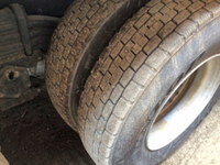 UDトラックスクオンアームロール大型（10t）[写真14]