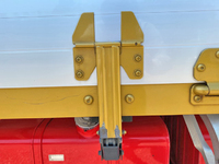 三菱ふそうファイターアルミウイング中型（4t）[写真18]