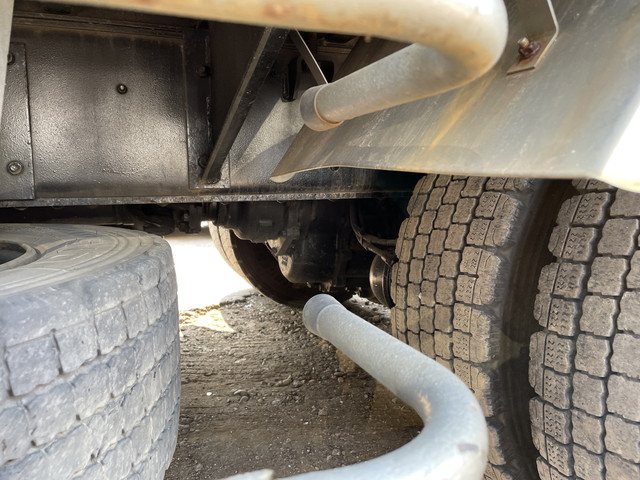 いすゞギガクレーン5段大型（10t）[写真21]