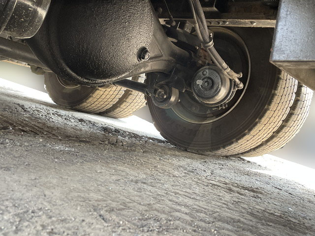 いすゞギガクレーン5段大型（10t）[写真22]