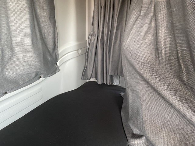 いすゞギガクレーン5段大型（10t）[写真28]