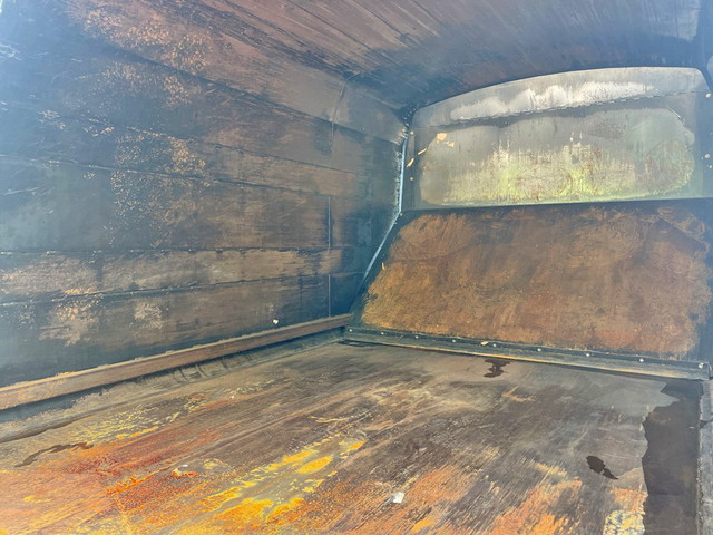 いすゞフォワードパッカー車（塵芥車）中型（4t）[写真13]