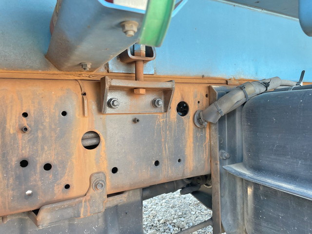 いすゞフォワードパッカー車（塵芥車）中型（4t）[写真22]