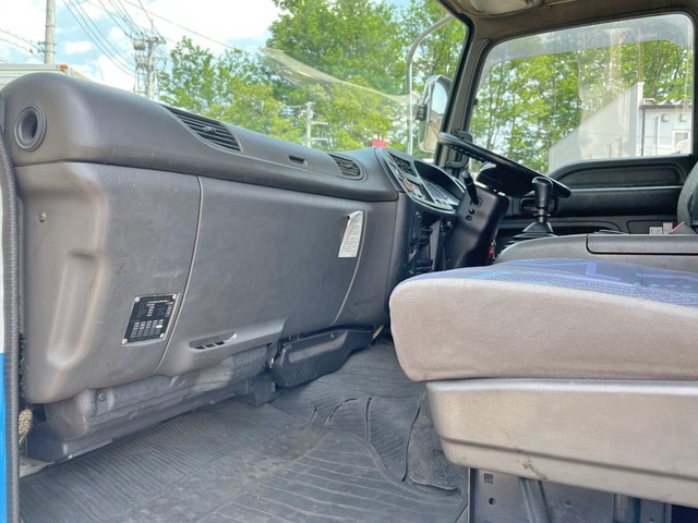 いすゞフォワードパッカー車（塵芥車）中型（4t）[写真29]