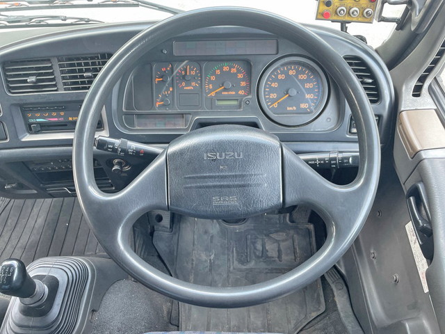 いすゞフォワードパッカー車（塵芥車）中型（4t）[写真36]