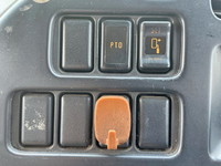 いすゞフォワードパッカー車（塵芥車）中型（4t）[写真38]