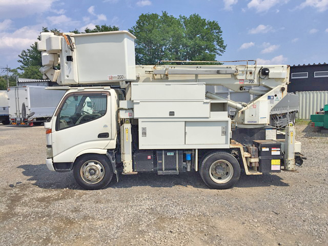 日野デュトロ高所作業車小型（2t・3t）[写真06]