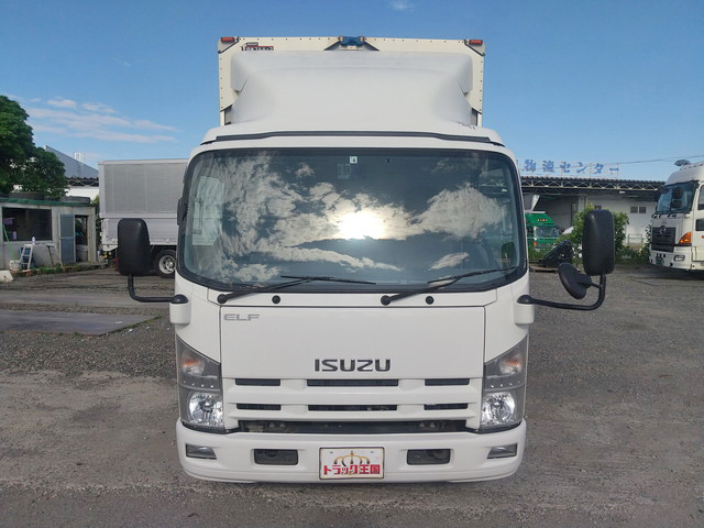 いすゞエルフアルミウイング小型（2t・3t）[写真07]