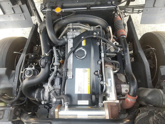 いすゞフォワードアルミバン中型（4t）[写真28]