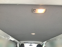 トヨタハイエースバン小型（2t・3t）[写真05]