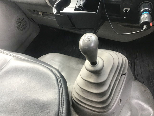 日野デュトロ高所作業車小型（2t・3t）[写真28]