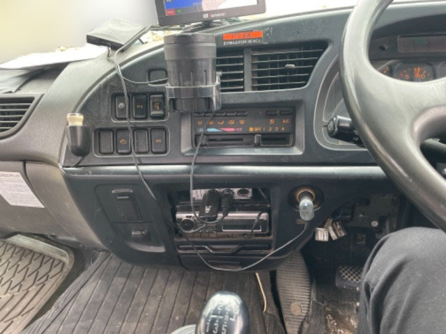 いすゞフォワードユニック5段中型（4t）[写真17]