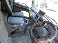 日野レンジャーアルミウイング中型（4t）[写真10]