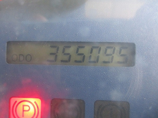 日野レンジャーアルミウイング中型（4t）[写真12]