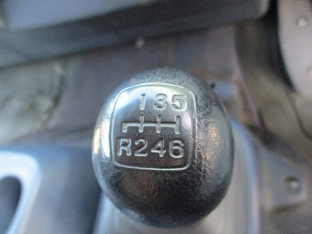 日野レンジャーアルミウイング中型（4t）[写真13]