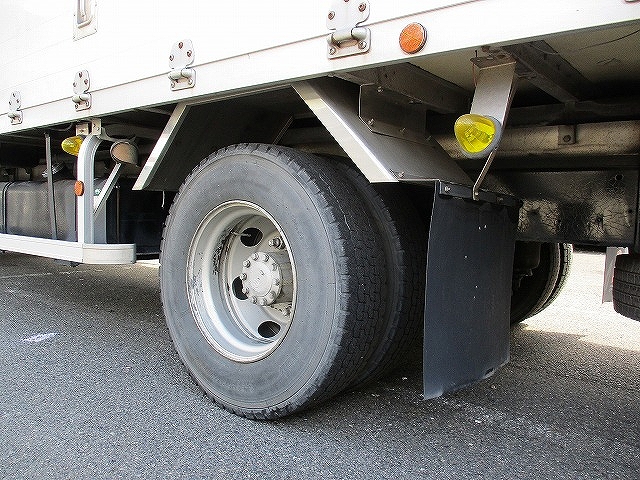 日野レンジャーアルミウイング中型（4t）[写真22]