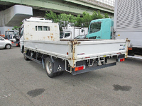 三菱ふそうキャンター平ボディ小型（2t・3t）[写真02]