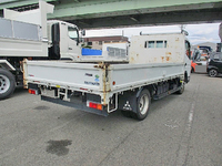 三菱ふそうキャンター平ボディ小型（2t・3t）[写真06]