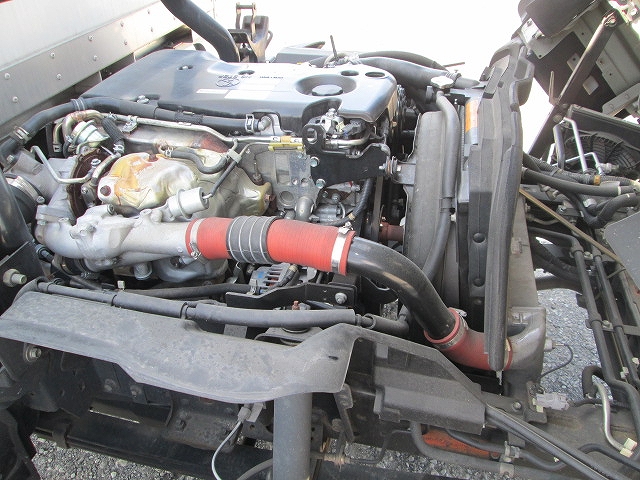 いすゞエルフアルミバン小型（2t・3t）[写真21]