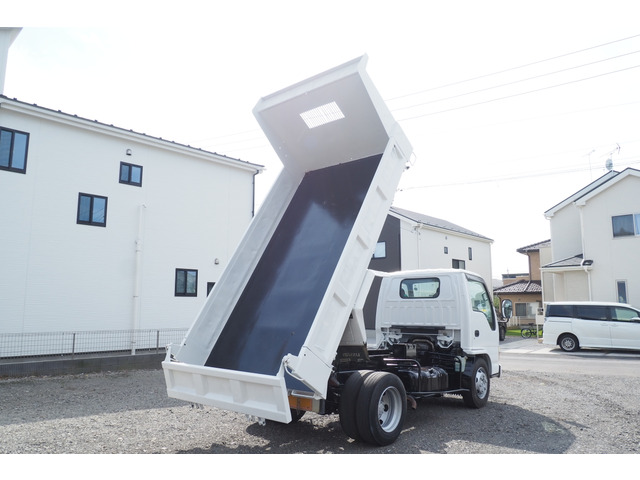 いすゞエルフダンプ小型（2t・3t）[写真11]