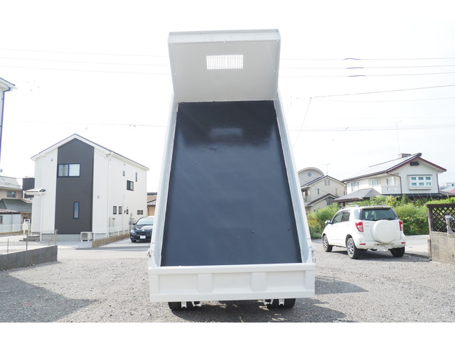 いすゞエルフダンプ小型（2t・3t）[写真09]