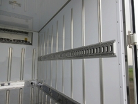 三菱ふそうキャンター冷凍車（冷蔵車）小型（2t・3t）[写真04]