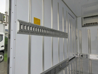 三菱ふそうキャンター冷凍車（冷蔵車）小型（2t・3t）[写真05]