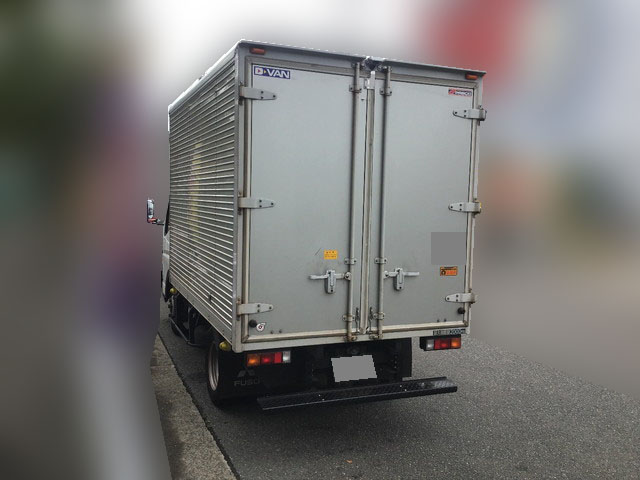 三菱ふそうキャンターアルミバン小型（2t・3t）[写真02]