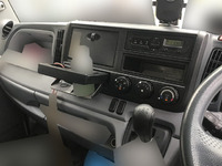 三菱ふそうキャンターアルミバン小型（2t・3t）[写真21]