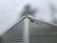 三菱ふそうキャンターアルミバン小型（2t・3t）[写真03]