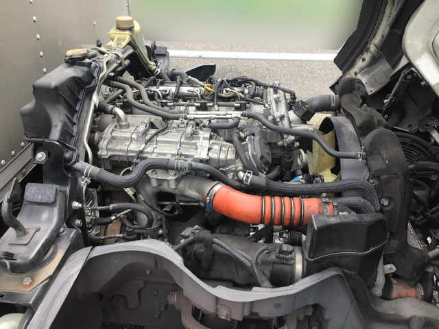 三菱ふそうキャンターアルミバン小型（2t・3t）[写真12]