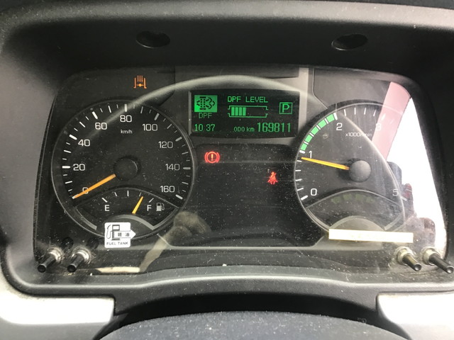 三菱ふそうキャンターアルミバン小型（2t・3t）[写真16]