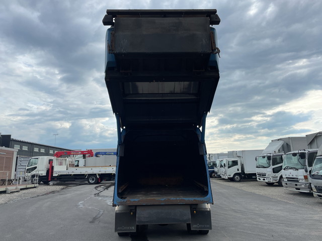 三菱ふそうファイターパッカー車（塵芥車）中型（4t）[写真10]