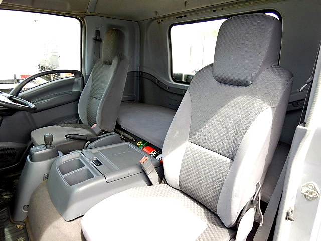 いすゞフォワードアルミブロック中型（4t）[写真10]