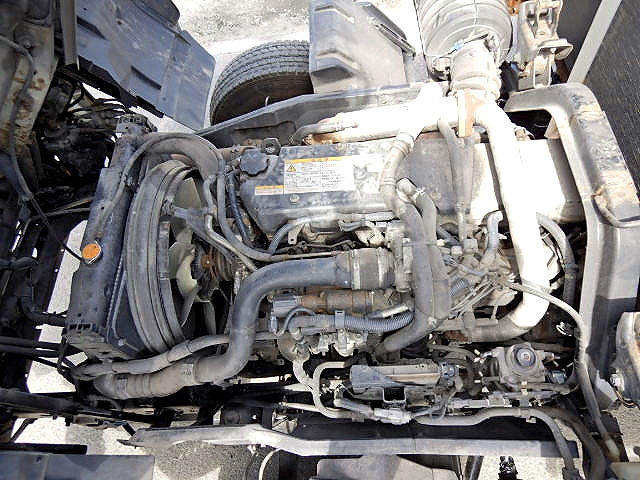 いすゞフォワードアルミブロック中型（4t）[写真17]