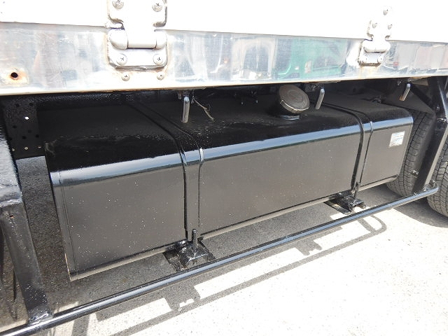 いすゞフォワードアルミブロック中型（4t）[写真21]