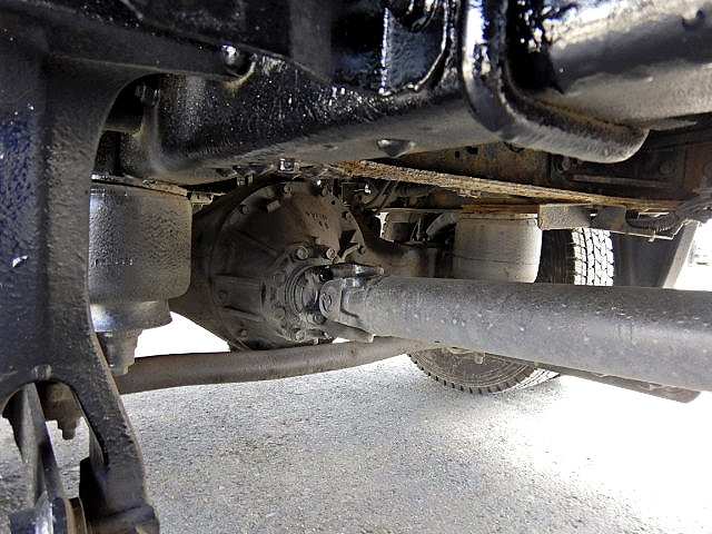 いすゞフォワードアルミブロック中型（4t）[写真29]