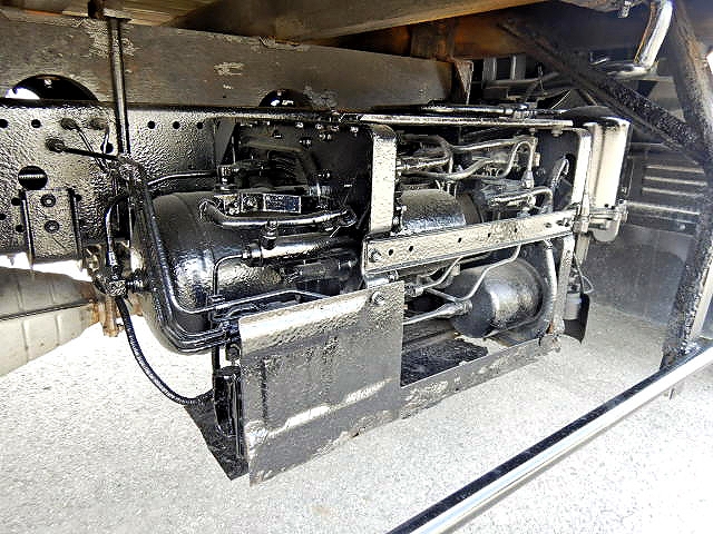 いすゞフォワードアルミブロック中型（4t）[写真34]