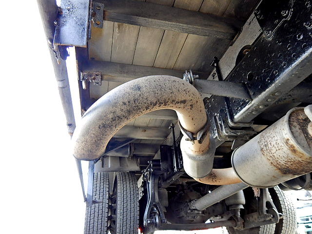 いすゞフォワードアルミブロック中型（4t）[写真35]