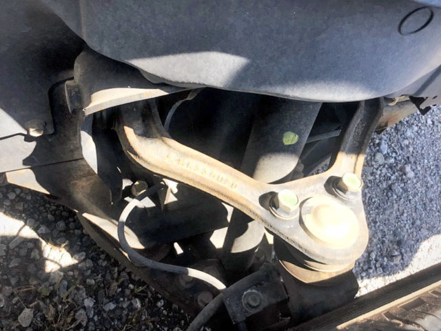 三菱ふそうキャンターガッツ平ボディ小型（2t・3t）[写真17]