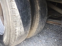 三菱ふそうキャンターガッツ平ボディ小型（2t・3t）[写真22]