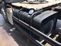 日野プロフィアトレーラーヘッド（トラクターヘッド）大型（10t）[写真13]