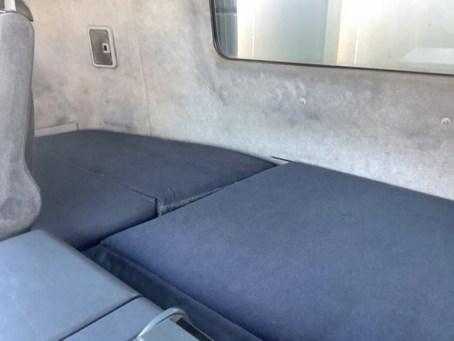 三菱ふそうスーパーグレートアルミウイング大型（10t）[写真23]